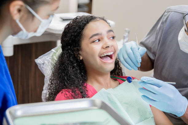 Best Emergency Tooth Extraction in Alliae, NC